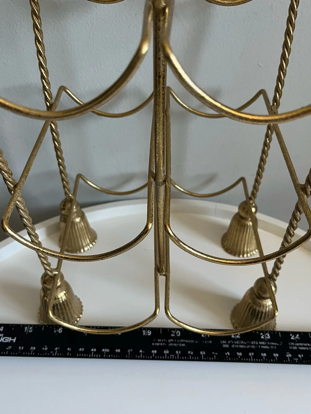 Gold Bow & Tassel Twisted Rope Design Metal Tabletop 6 Wine Bottle Holder